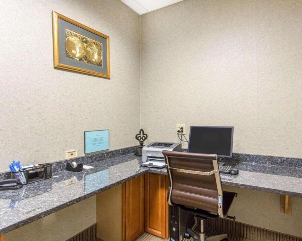 Comfort Inn&Suites Madisonville Eksteriør bilde