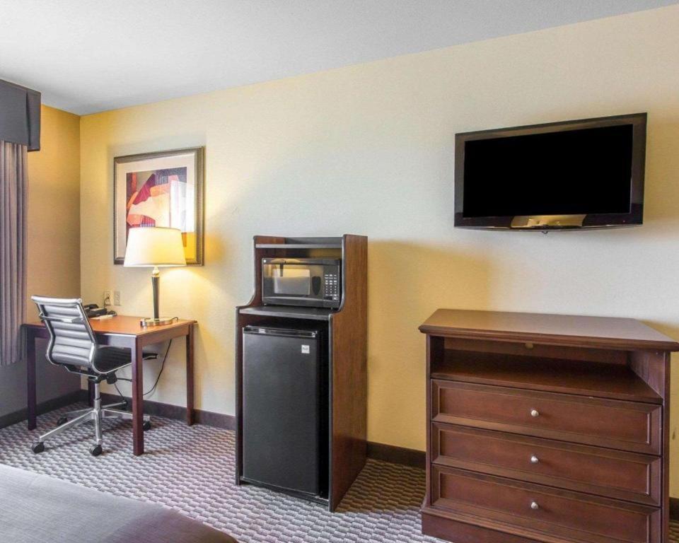 Comfort Inn&Suites Madisonville Eksteriør bilde