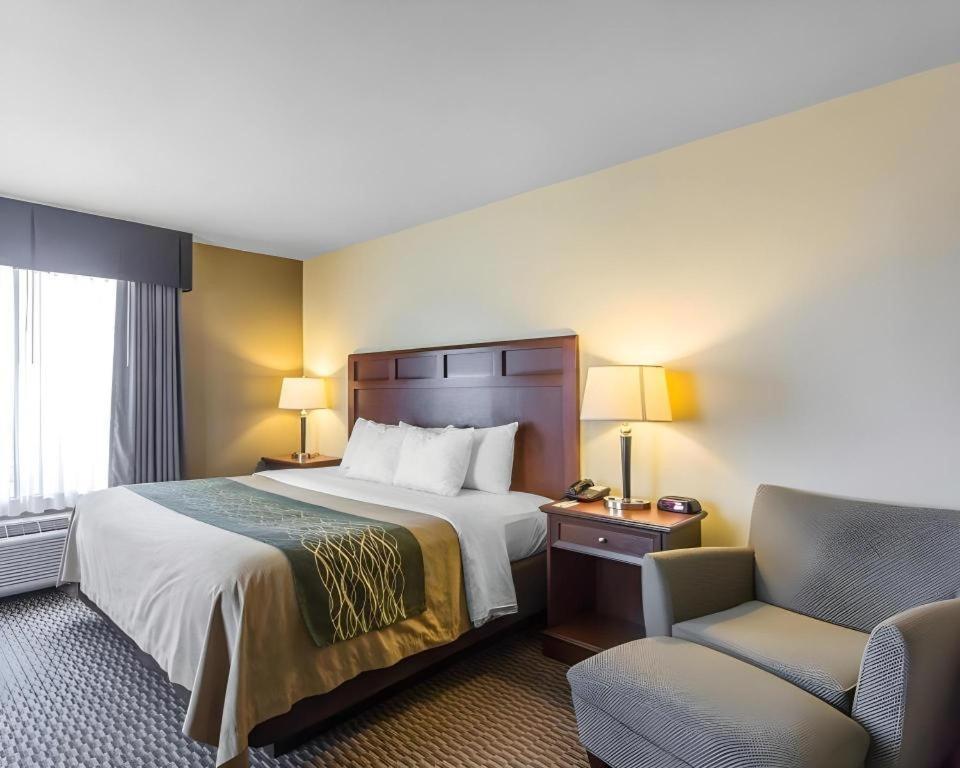 Comfort Inn&Suites Madisonville Eksteriør bilde