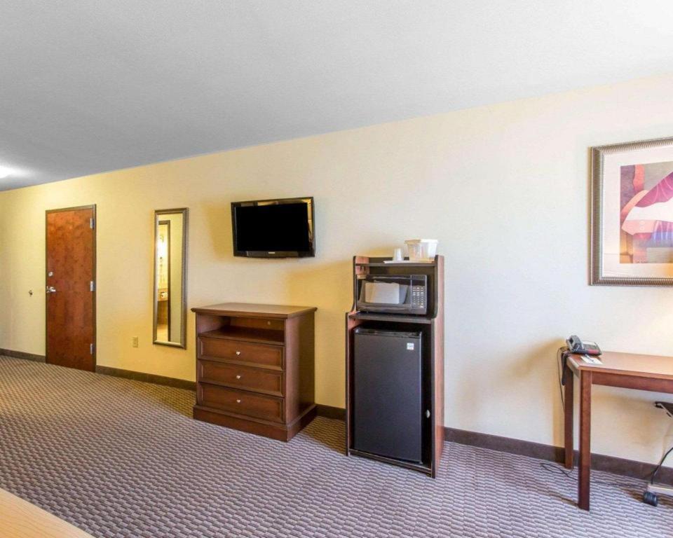 Comfort Inn&Suites Madisonville Eksteriør bilde
