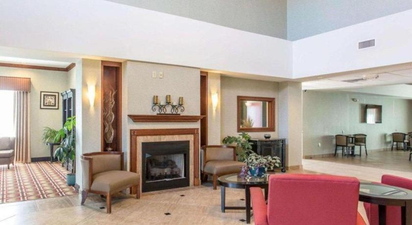 Comfort Inn&Suites Madisonville Eksteriør bilde