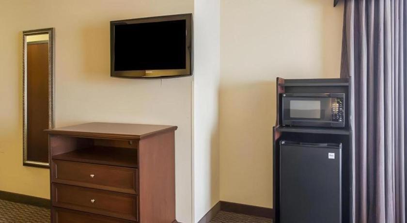 Comfort Inn&Suites Madisonville Eksteriør bilde