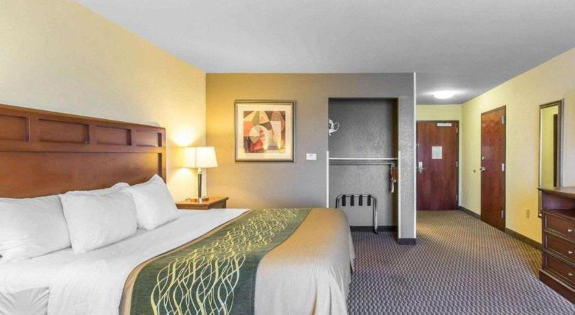 Comfort Inn&Suites Madisonville Eksteriør bilde